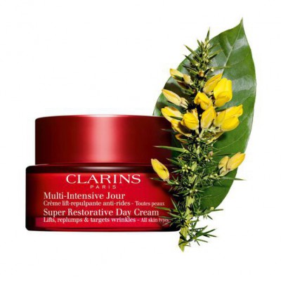 Clarins - Super Restorative Day Cream SPF 15